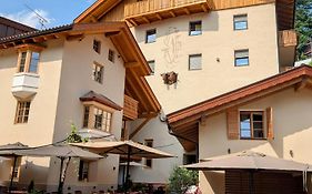 Hotel Schmuckhof